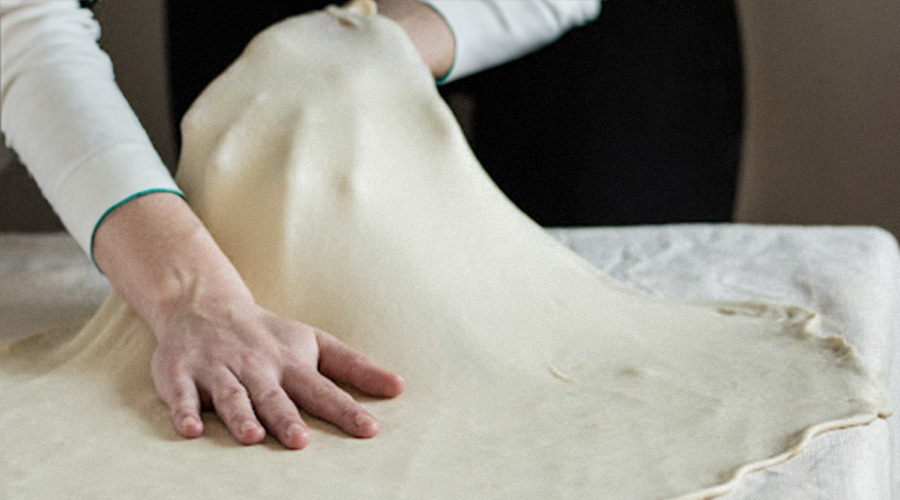 Art of making phyllo dough in Serbia